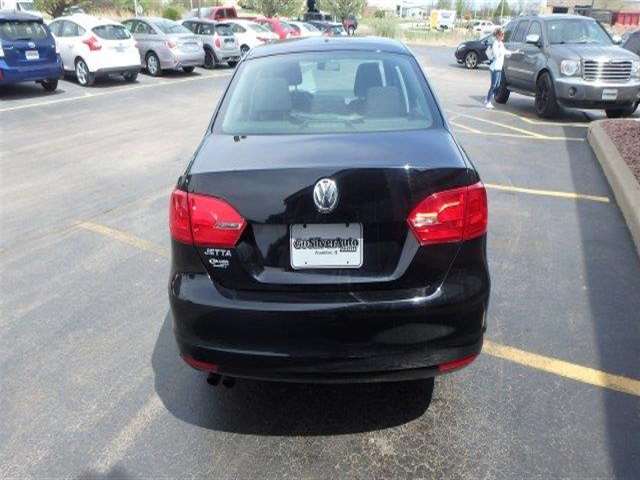 2011 Volkswagen Jetta 